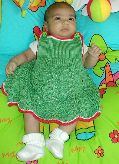 Dina 1,5 m�nader visar kl�nningen Sigbritt