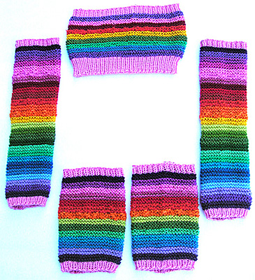 R�tstickat smalrandigt kit till kl�nning Gladys.