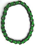 Tv�f�rgad halsband fr�n kollektion Kedja